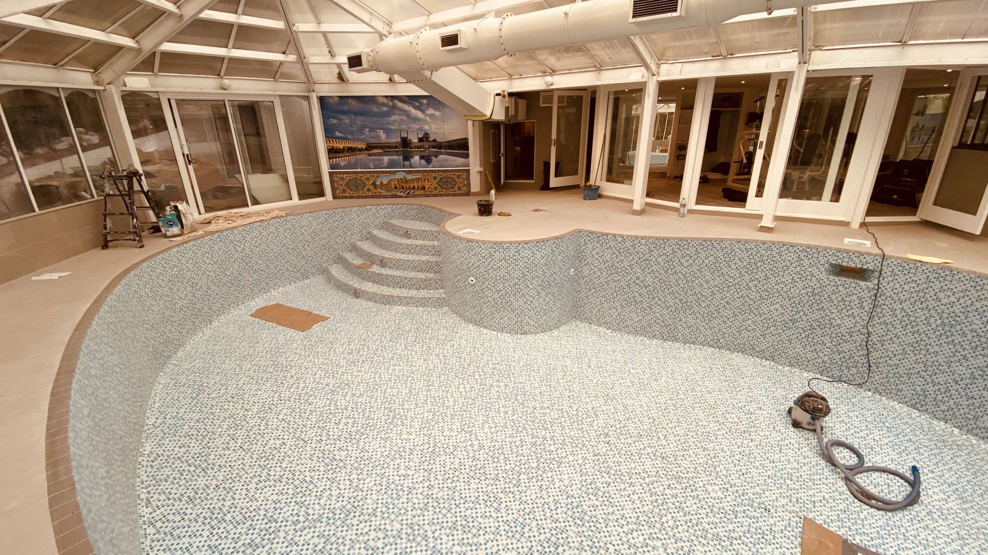 swimming-pool-construction-London